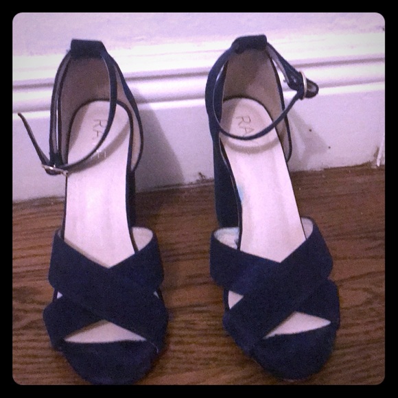 Rave navy heel - Picture 1 of 2